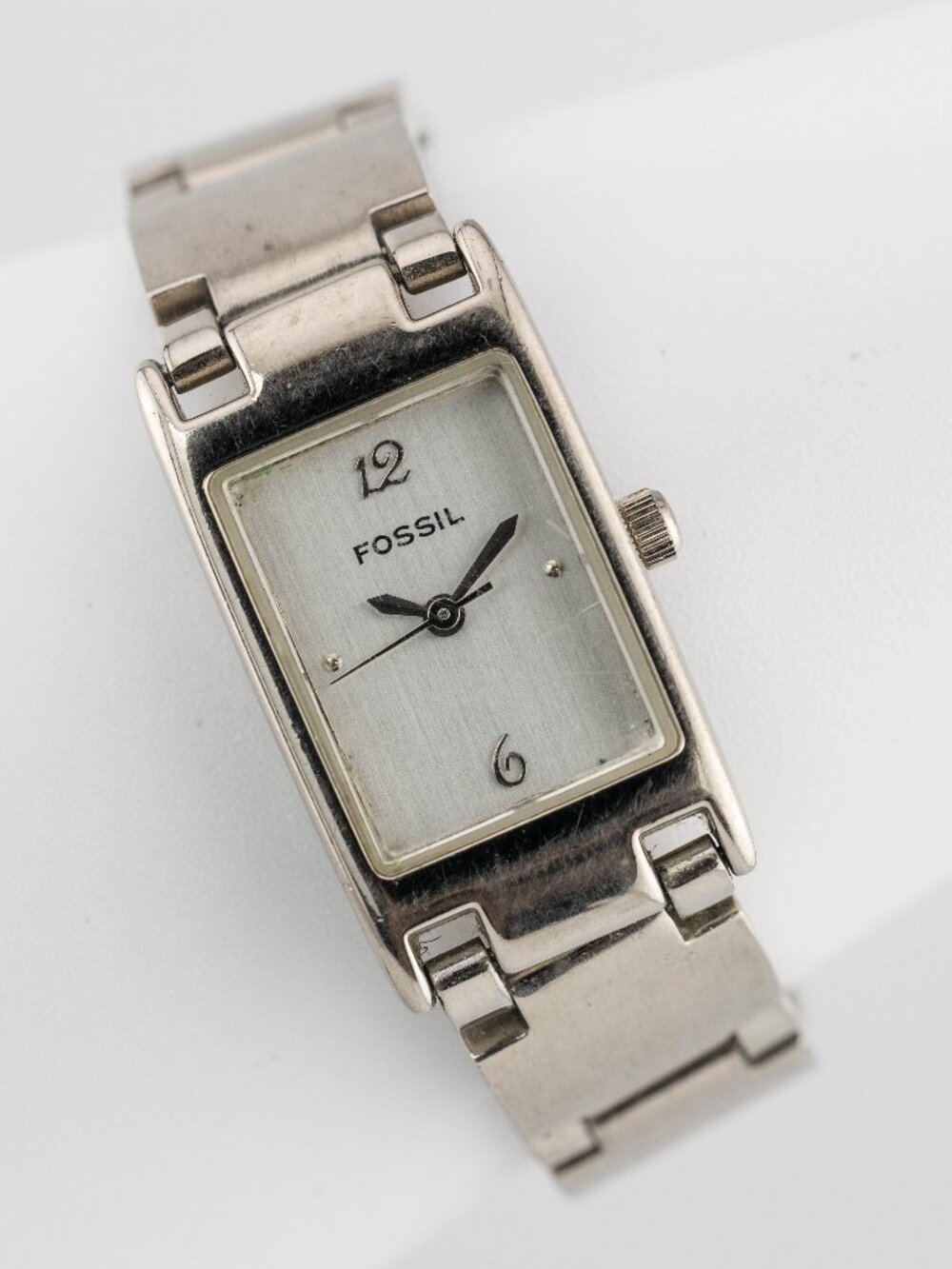 Fossil ES8677 Women's Vintage Silver Tank Quartz Analog Watch Fresh Battery